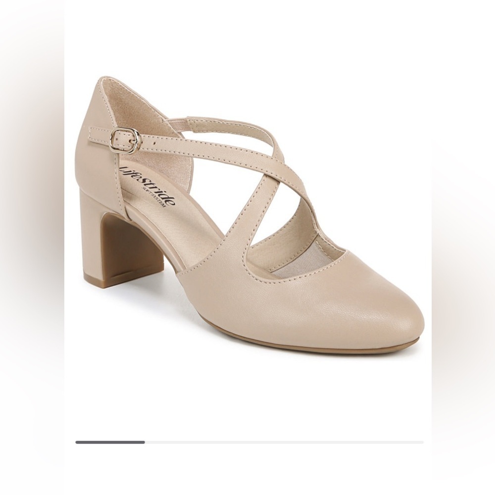 Tracy Strappy Pump